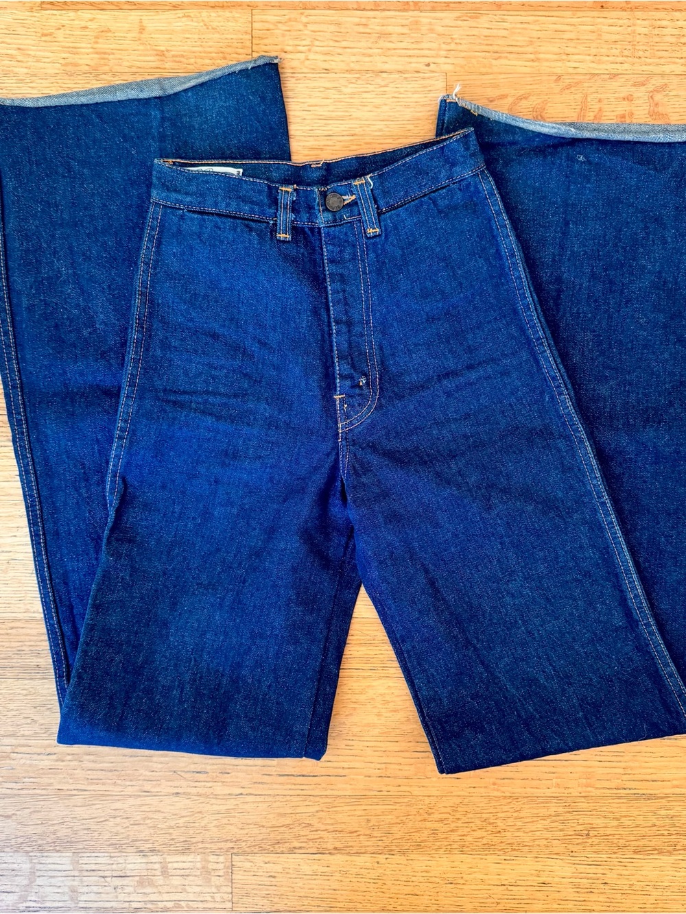 Vintage High Rise Wide Leg Jeans